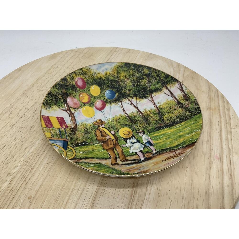 Vintage 1979 Calhoun's Balloon Man Dominic Mingolla Porcelain Collector Plate